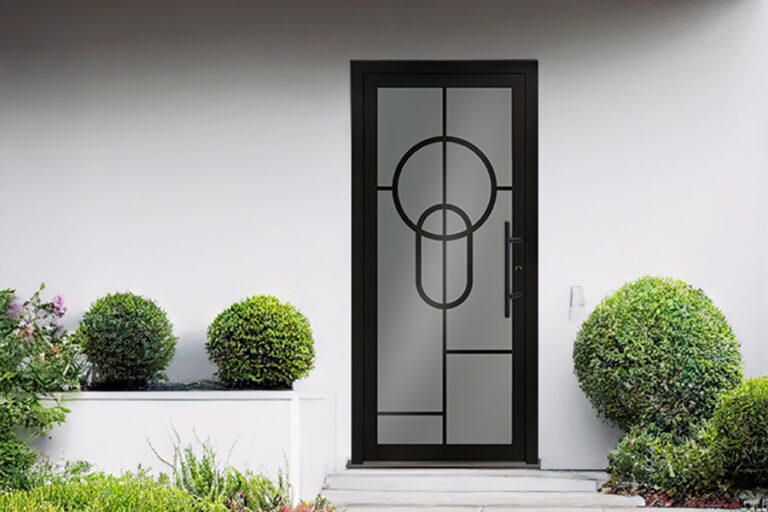 Porte d’entrée Metzger en verre décoratif cerclé noir posée à Thionville