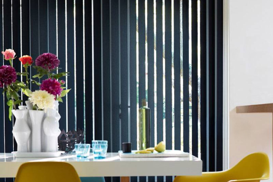 store a bande vertical bleu maison protection solaire metzger nancy