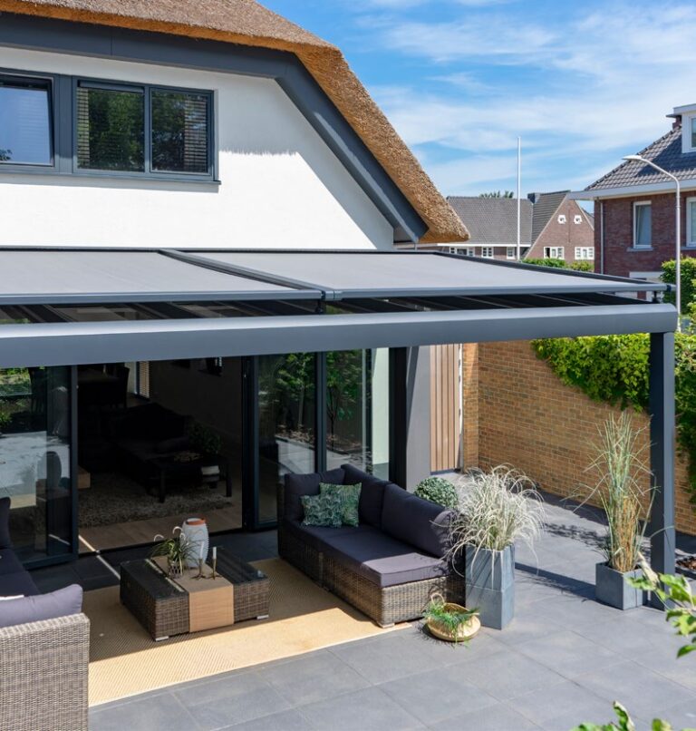 store de toiture extérieur sur pergola Metzger à Montigny-lès-Metz